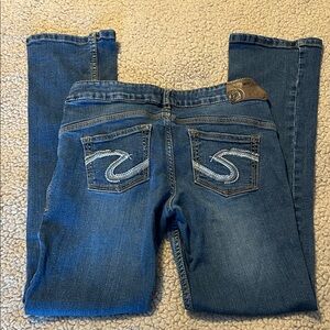 Silver Jeans -Straight Leg Tammy